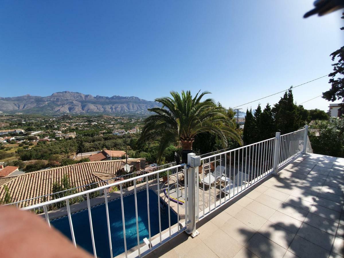 Haus Mit Pool Und Meerblick Altea Esterno foto